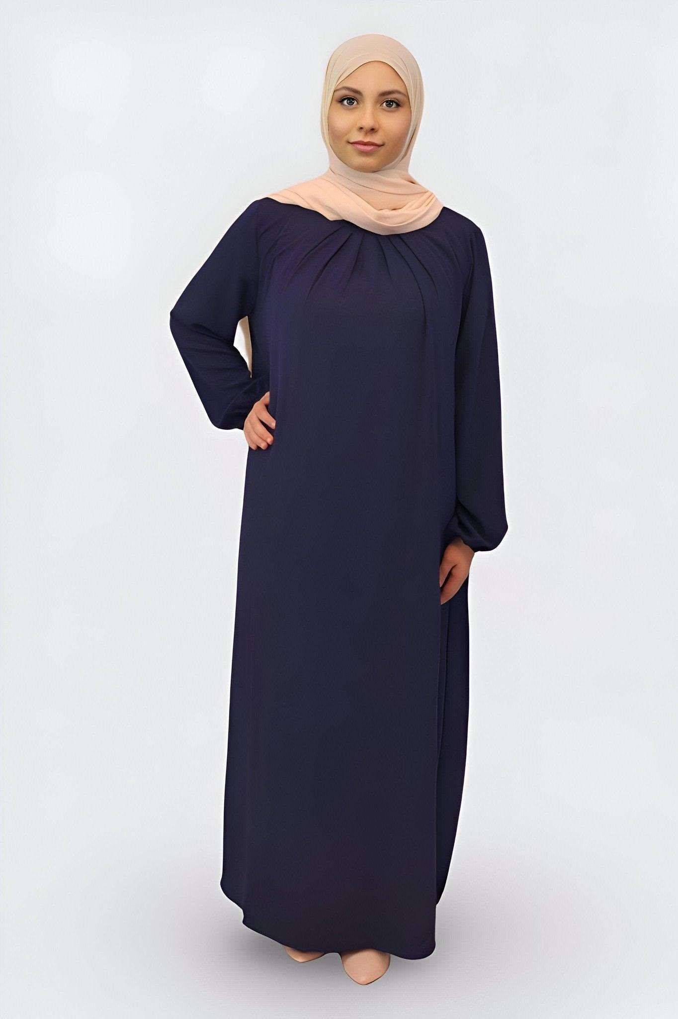 Medium / Navy